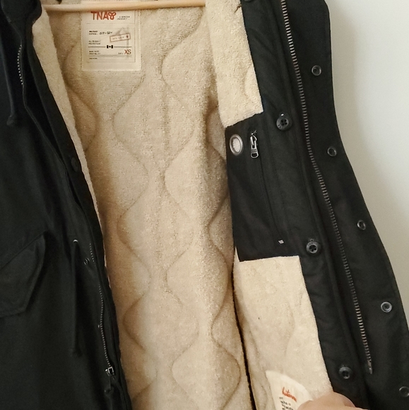 TNA Aritzia Brittania Black Parka Coat XS - Picture 8 of 16
